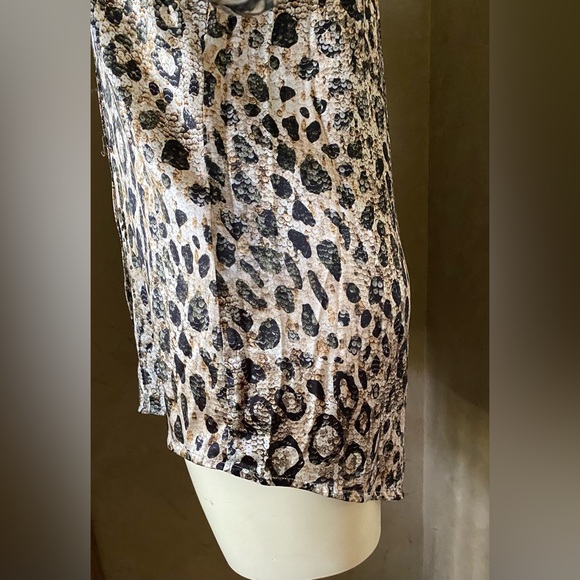 Robert Graham 100% silk leopard print sequins detail blouse balloon sleeves - Picture 16 of 16